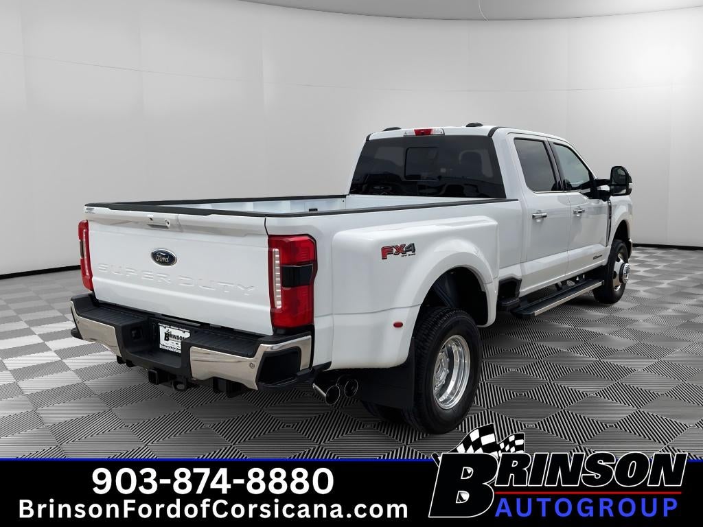 2026 Ford F-350 LARIAT