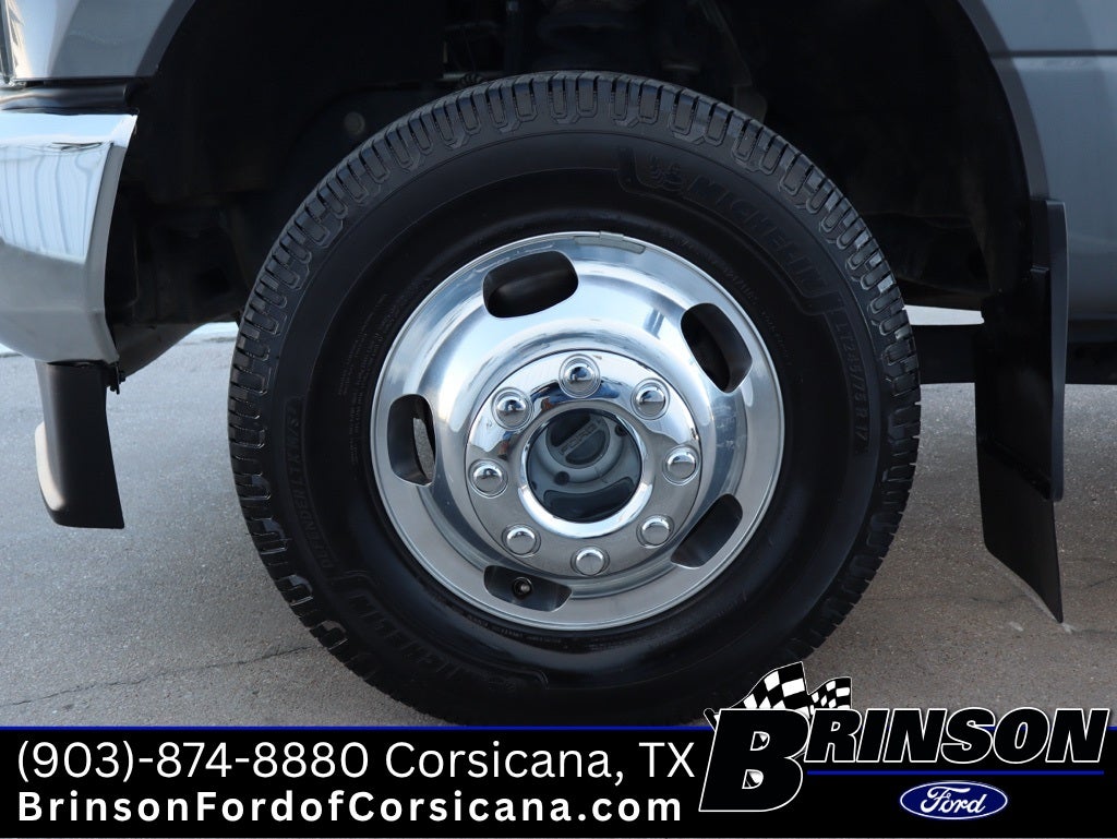 2022 Ford F-350SD Lariat DRW