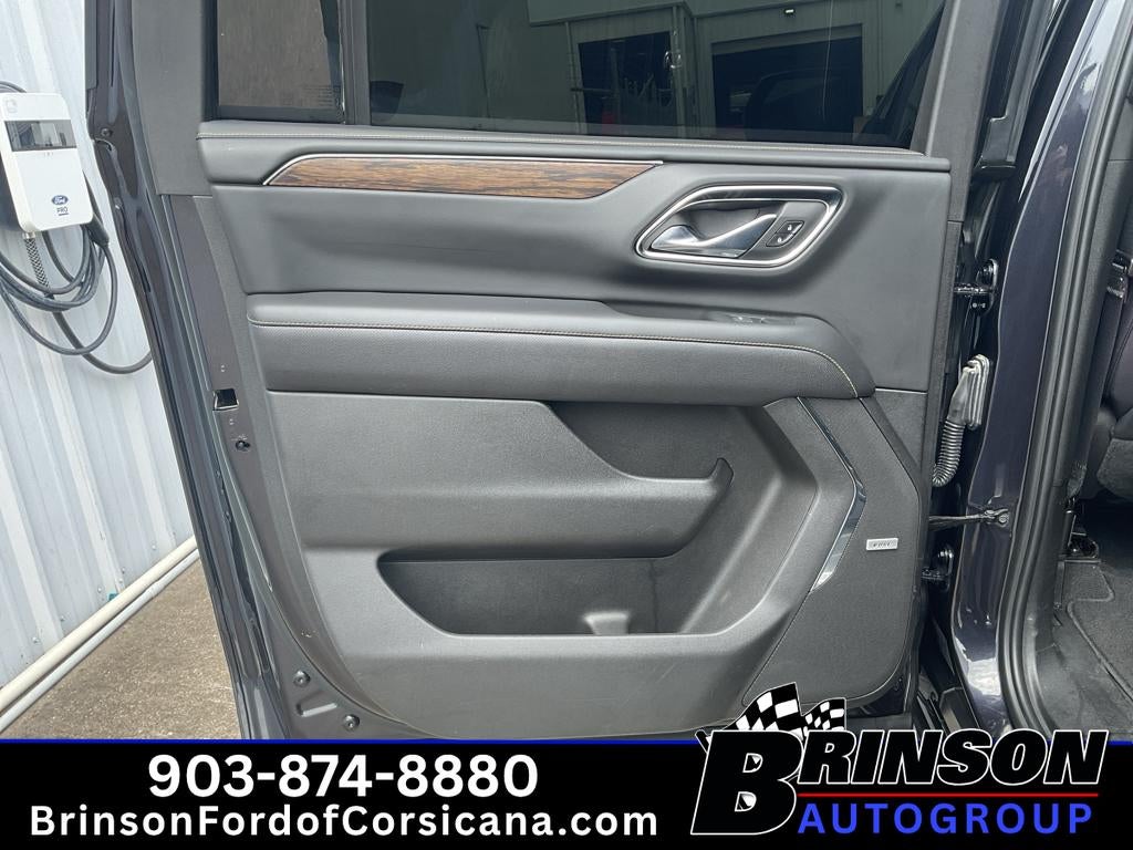 2023 Chevrolet Suburban Premier