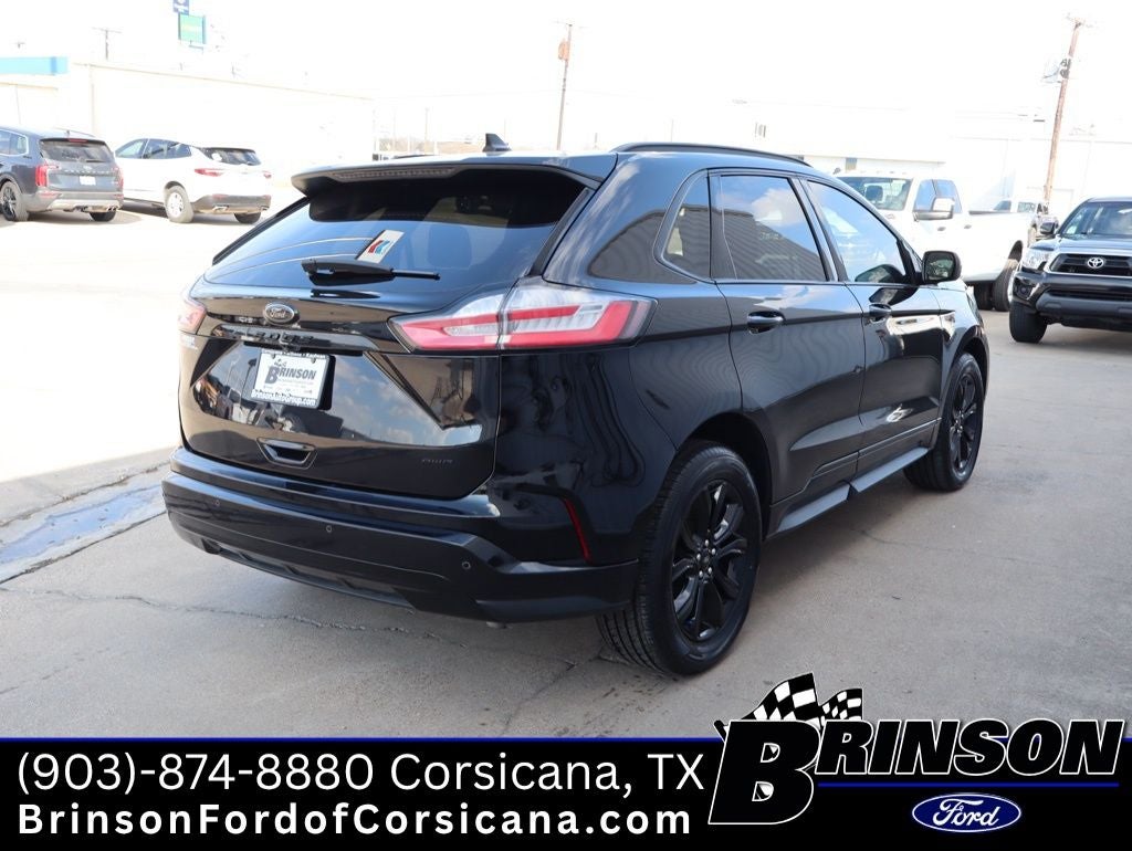 2022 Ford Edge SE