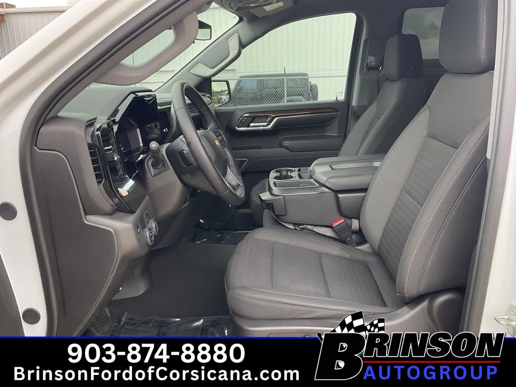 2024 Chevrolet Silverado LT