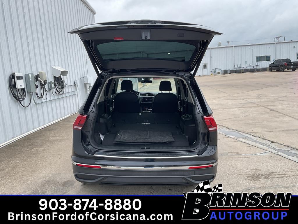 2022 Volkswagen Tiguan SE