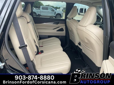 2023 INFINITI QX60 LUXE