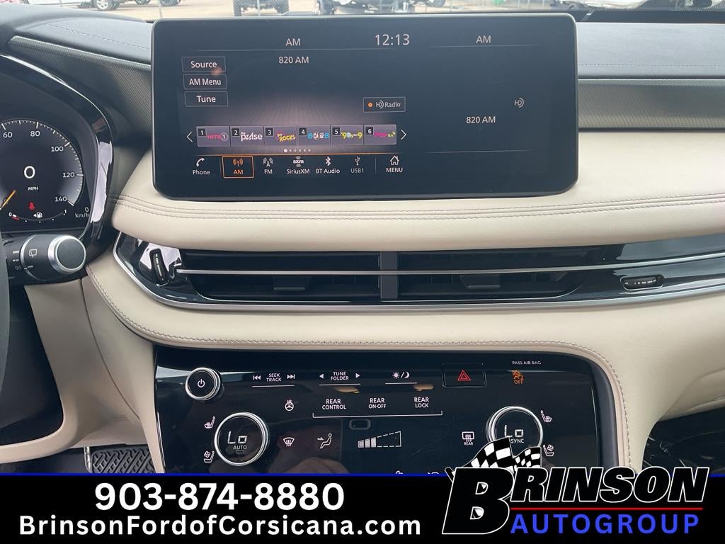 2023 INFINITI QX60 LUXE