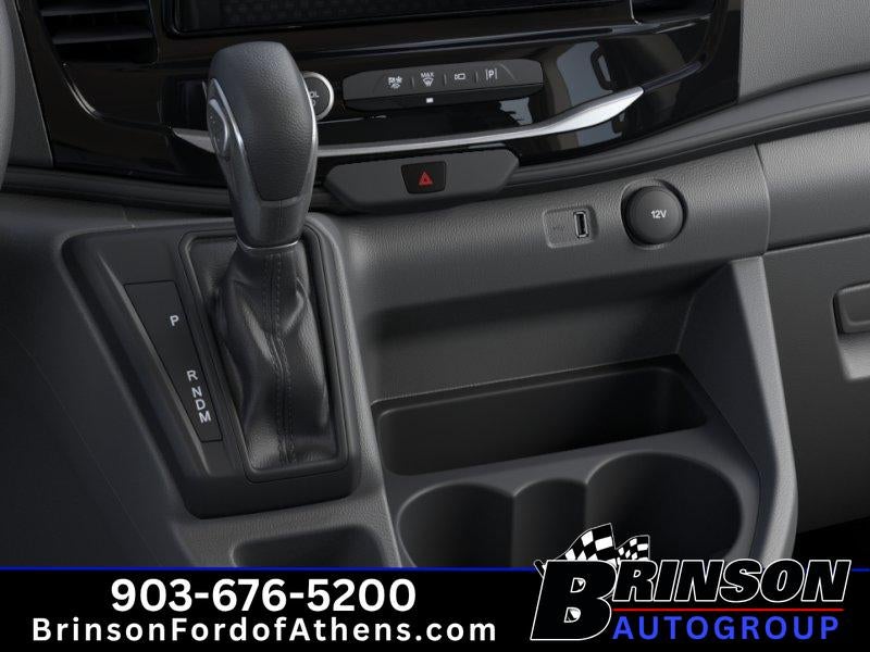 2026 Ford Transit Wagon XLT
