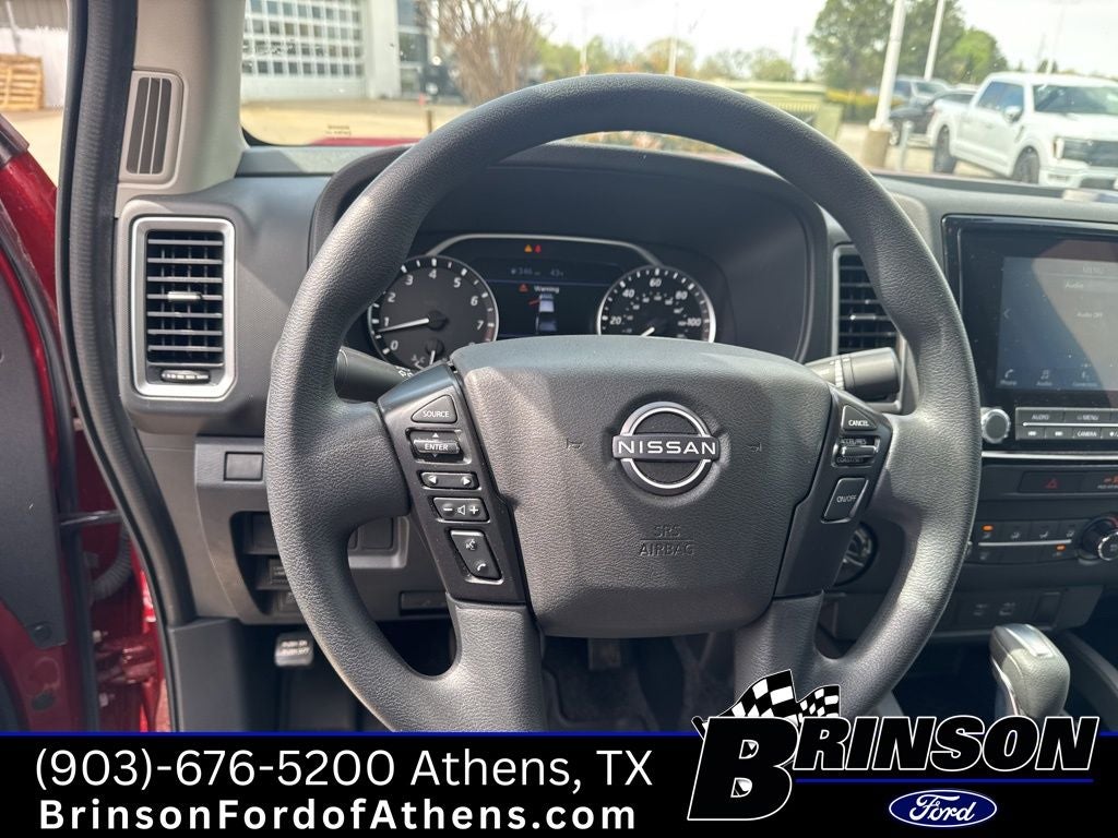 2023 Nissan Frontier SV