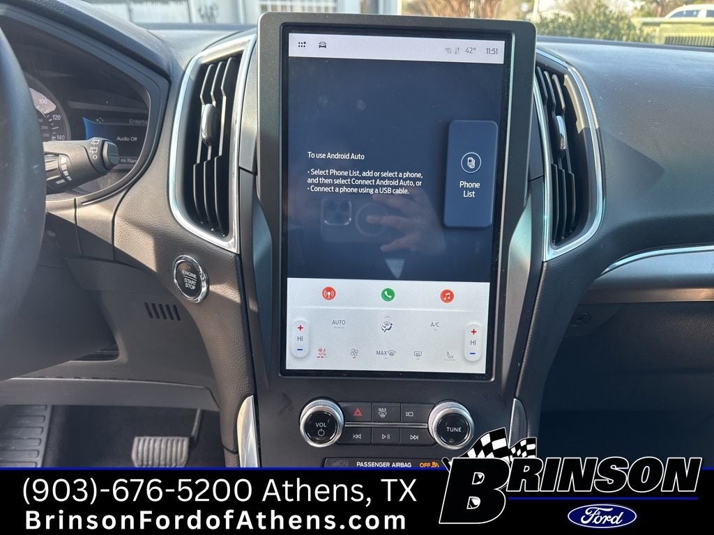 2024 Ford Edge Titanium