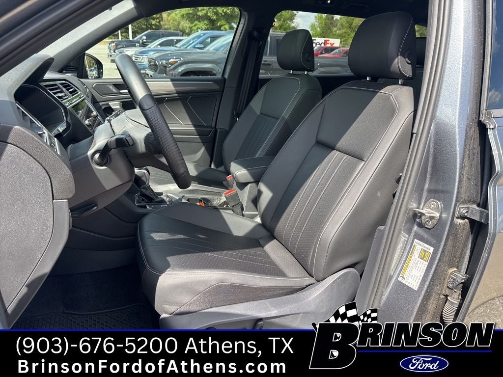 2024 Volkswagen Tiguan SE R-Line Black