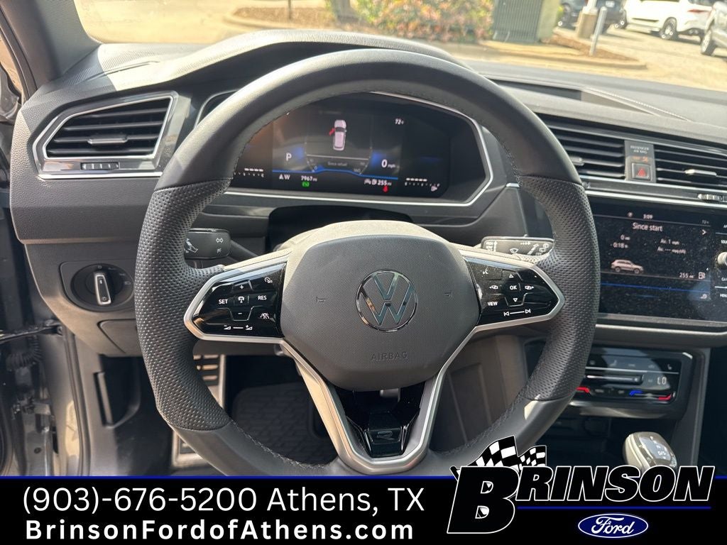 2024 Volkswagen Tiguan SE R-Line Black