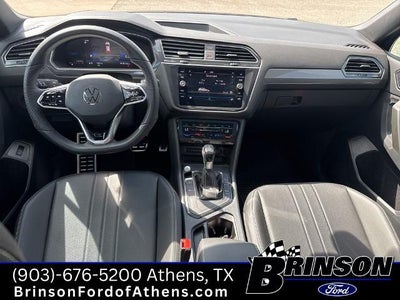 2024 Volkswagen Tiguan SE R-Line Black