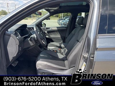 2024 Volkswagen Tiguan SE R-Line Black