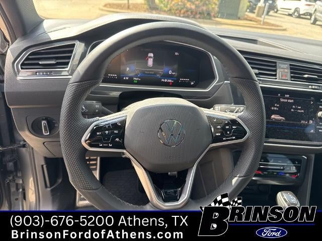 2024 Volkswagen Tiguan SE R-Line Black