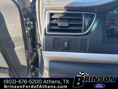 2017 Toyota Camry SE