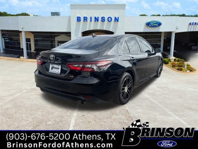 2022 Toyota Camry LE