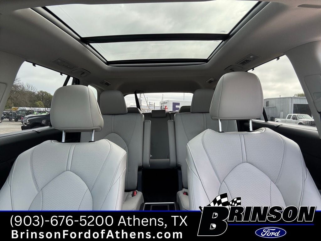 2025 Toyota Grand Highlander Base