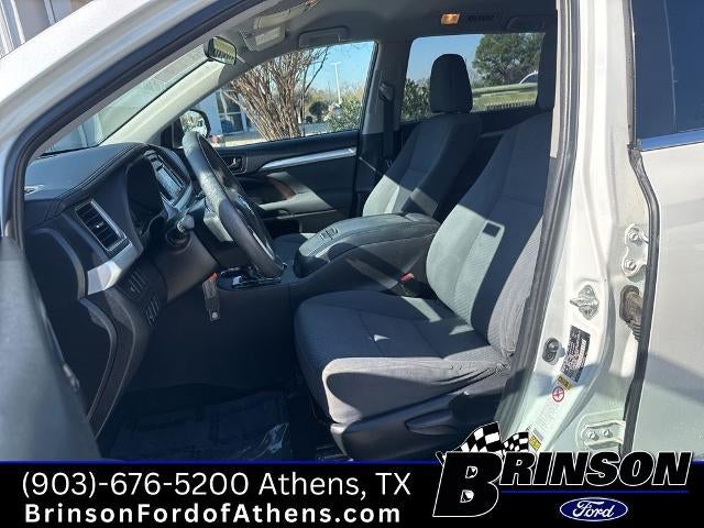 2019 Toyota Highlander LE