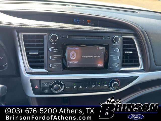 2019 Toyota Highlander LE