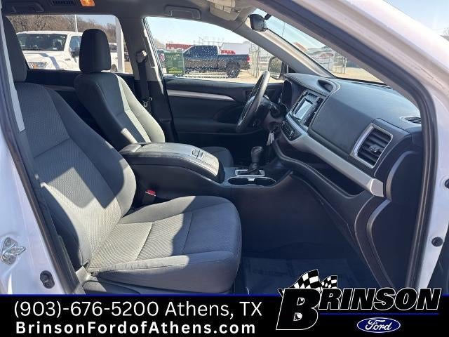 2019 Toyota Highlander LE