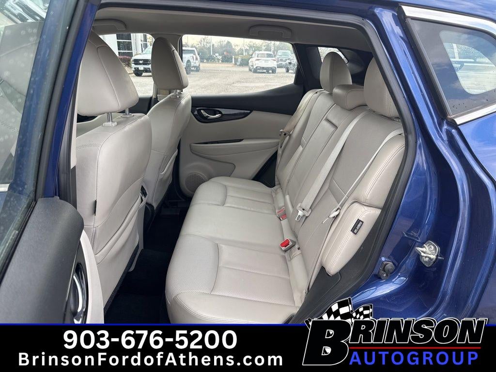 2022 Nissan Rogue Sport SL