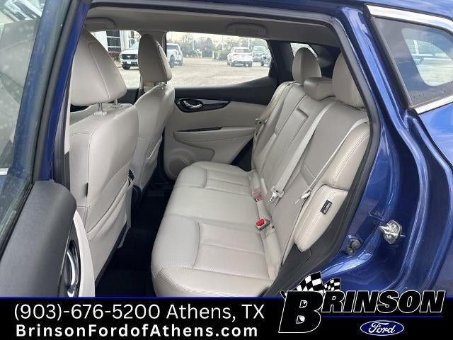 2022 Nissan Rogue Sport SL