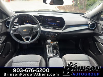 2024 Chevrolet Trax LT
