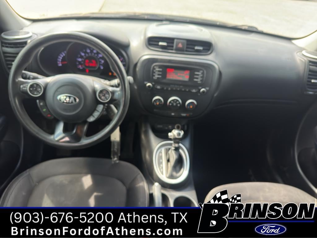 2016 Kia Soul Base
